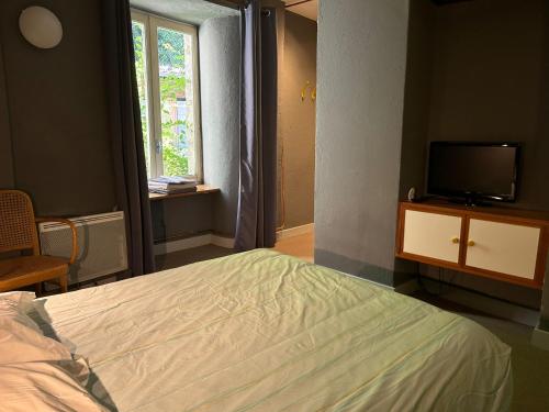 1 double bed
