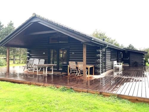 Holiday Home Aleth - 2-5km from the sea in Western Jutland by Interhome