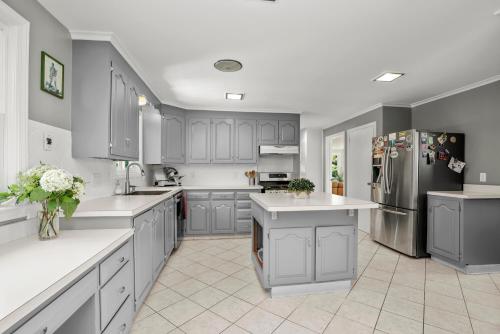 Spacious Gulf Beach Home Spacious Gulf Beach Home