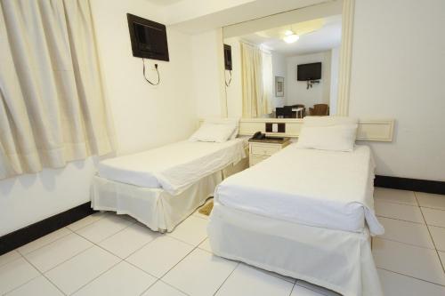 Augustus Hotel