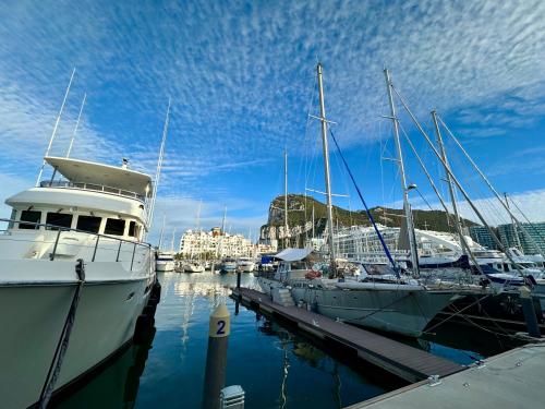 Marina Club New complex Outstanding Marina Club New complex Outstanding