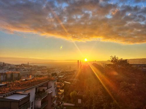 B&B Pforzheim - Ferienwohnung Goldstadtblick - Bed and Breakfast Pforzheim