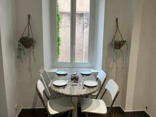 Charmant T2 hyper centre in Frejus