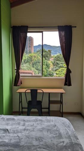 Semidouble Room at Medellín's Best Location