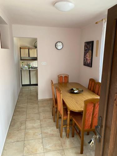 Kitchen, Noel Apartman in Sásd