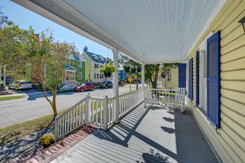 Historic New Bern Apartment Walk to Tryon Palace!