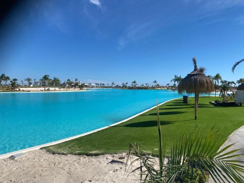 Santa Rosalia Lake & Life Resort Jacuzzi penthouse Golf in ทอร์เรพาเชโก