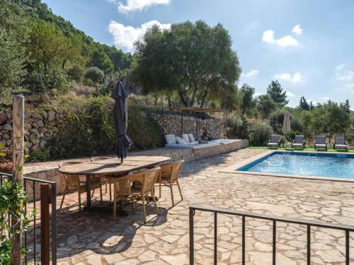 Preciosa casa familiar cerca Esporlas Na Servera in إسبورليس