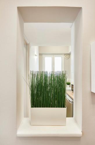 Chloe Boutique Apartments Acropolis Museum - Tap to explore photos