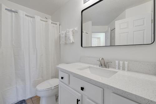 Bikini Bottom by VillaDirect – Kissimmee, FL
