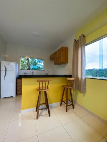 2 bedrooms, 3 beds