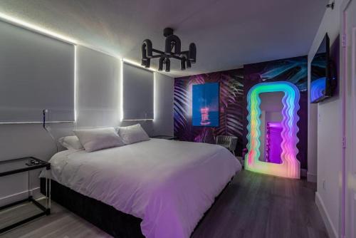 Miami Vice Oceanfront Sky Villa in Miami, USA