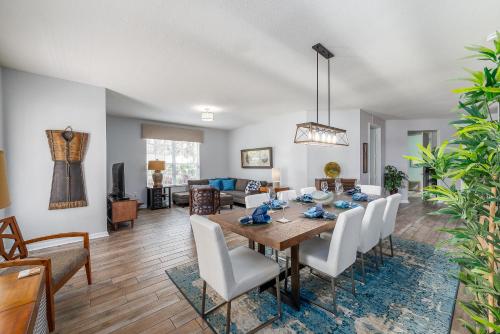 La Vista Lakeview Condo in Orlando, USA