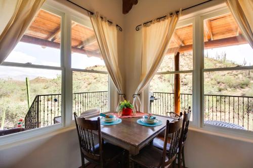 El Diamante Mtn-View Casita with Private Jacuzzi! - image 3