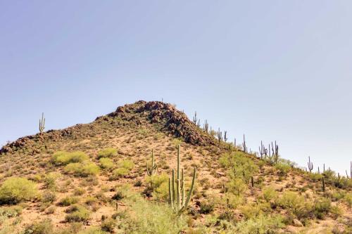 El Diamante Mtn-View Casita with Private Jacuzzi! - image 7
