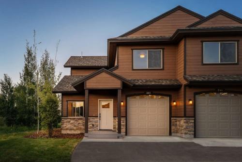 Mountain Town Home in Victor, Id in Victor, USA