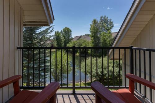 Cozy 2 level townhome with scenic views, in Driggs, USA