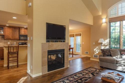 Cobble Creek Town Home in Driggs, USA