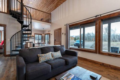 The Hideaway Cabin- Fast Track To Targhee