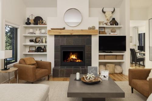 Tailwind Cabin Creek Front - Close to Targhee Tailwind Cabin Creek Front - Close to Targhee