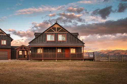 Postcard Views, Teton Valley Id in Tetonia, USA