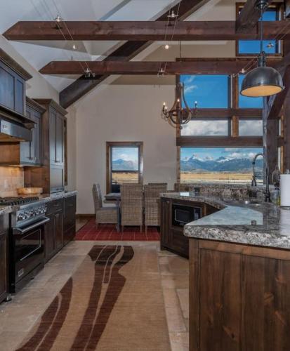 Postcard Views, Teton Valley Id in Tetonia, USA