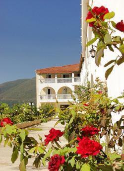 Hotel Plessas Palace Over view