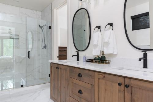 Redtail Solitude House Redtail Solitude House