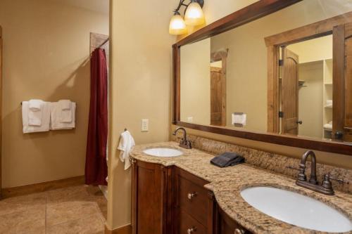 3 bedroom Condo 629 Valley Centre Drive Unit 3 in Driggs, USA