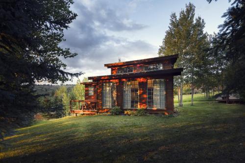 Windigo Lodge - base of Teton Pass in Victor, USA