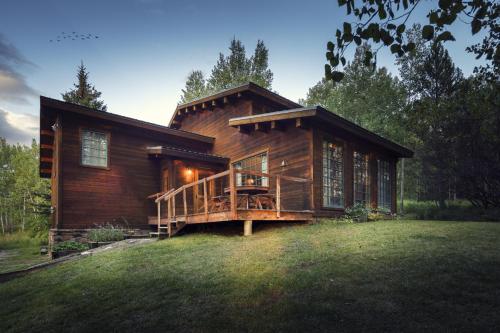 Windigo Lodge - base of Teton Pass Windigo Lodge - base of Teton Pass