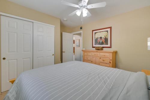 Desert Retreat with Pool 5 Mi to Lake Havasu! - image 2