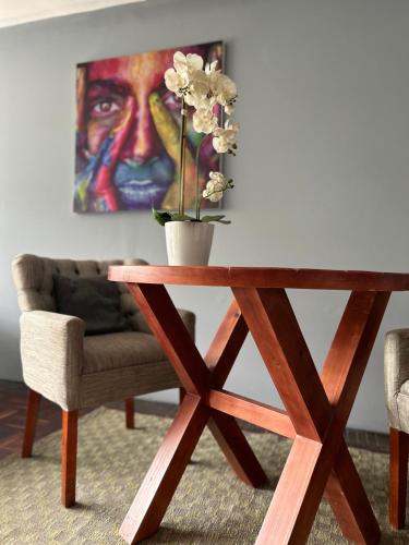 Luxury Apartment Masaryk 4BR - Tap to explore photos