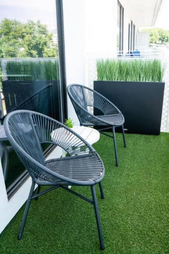 CHIC Modern Nashville Condo POOL, PATIO, PARKING in Nashville, USA