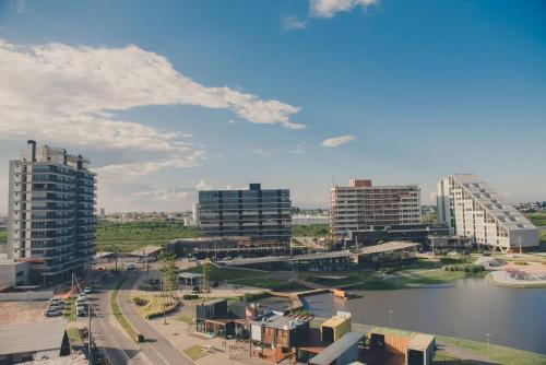 Loft com garagem no Parque Una