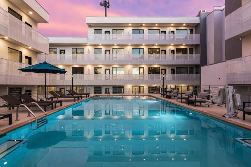 Unique Nashville Condo With Pool, Patio, Parking - Nashville, TN