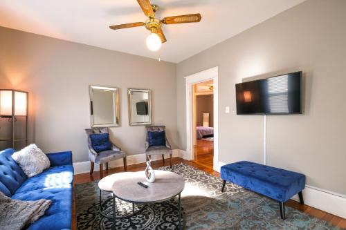 Cozy Roanoke Vacation Rental 2 Mi to Downtown! - Apartment - Roanoke