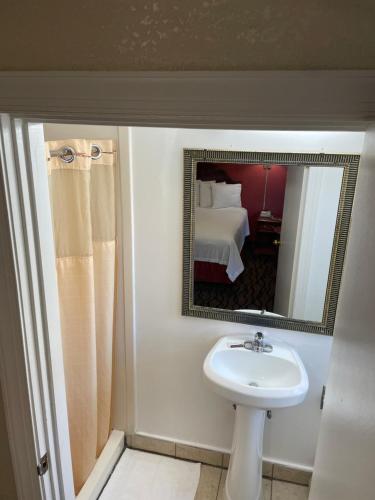 Express Inn – Towson, MD