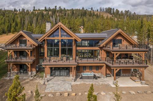 Skylark Chalet in Big Sky, USA