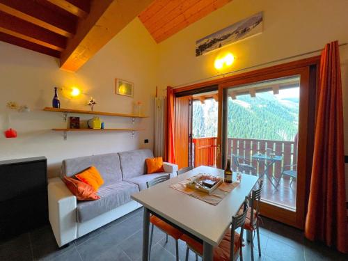 Affittimoderni San Simone - Appartamento Sci Sole - Apartment - Valleve