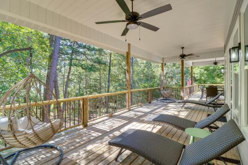 Luxury Lakefront Retreat w/ Deck & Patio! in Fairfield Bay (AR)