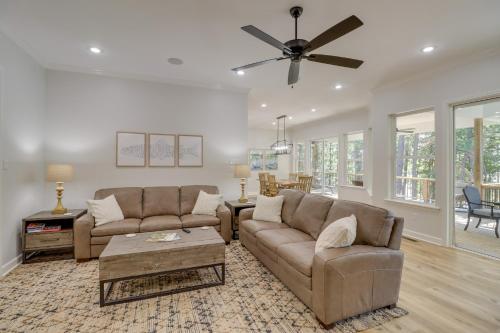 Luxury Lakefront Retreat w/ Deck & Patio! in Fairfield Bay (AR)