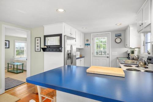 335 Phillips Road Sagamore Beach - Cape Cod in Sandwich, USA