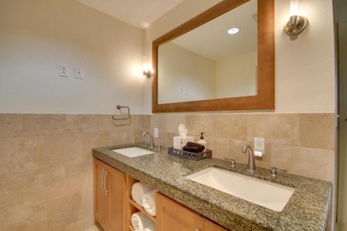 Beachfront Biloxi Condo Balcony and Community Perks in Biloxi, USA