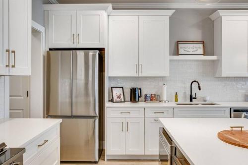 THE ISLES Townhome Located 6 blocks from ND in South Bend, USA