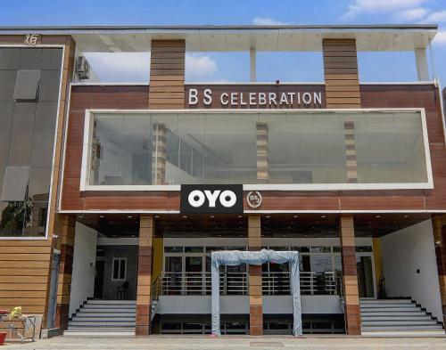 OYO 81142 Hotel B.S Celebration