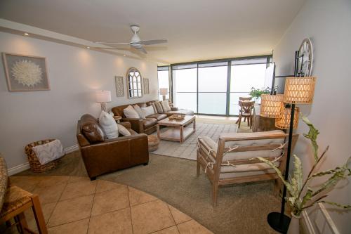 Two-Bedroom Apartment with Ocean View room in Capri Beach Accommodations at Capri By The Sea