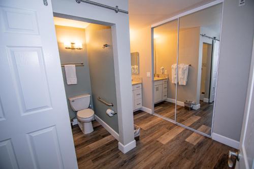 Two-Bedroom Apartment image 4