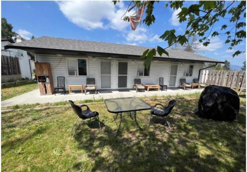 Guest Suite - Private Retreat - J-1 in Abbotsford, Canada
