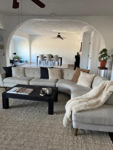 B&B Los Angeles - Gorgeous Apt with Harbor Views - Bed and Breakfast Los Angeles